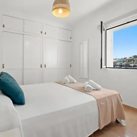 Frente A La Playa Con Vistas Perfectas Al Mar شقة *